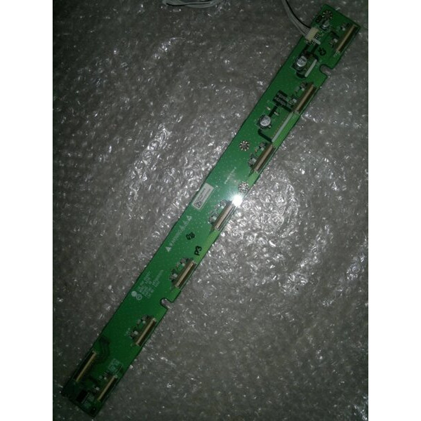 ✓ Планки XL и XR 6871QLH057A 6871QRH067A для Плазмы LG сняты с 42PC3RV